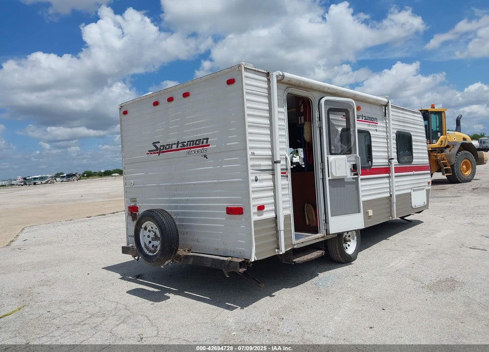 2014 KZ SPORTSMAN VIN: 4EZTK1919E5087270