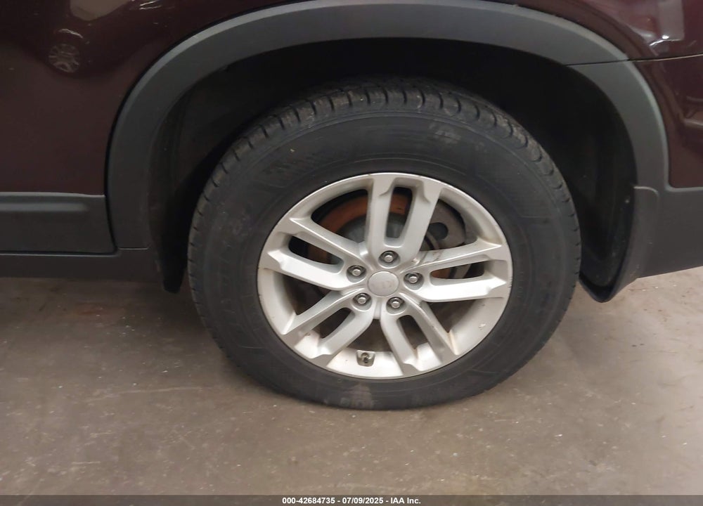2015 KIA SORENTO VIN: 5XYKTDA62FG639803