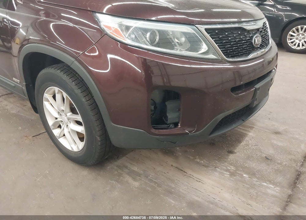2015 KIA SORENTO VIN: 5XYKTDA62FG639803
