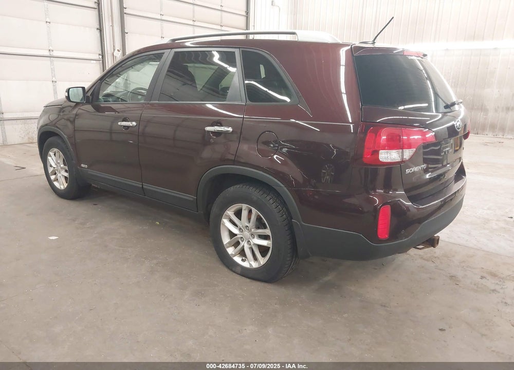 2015 KIA SORENTO VIN: 5XYKTDA62FG639803
