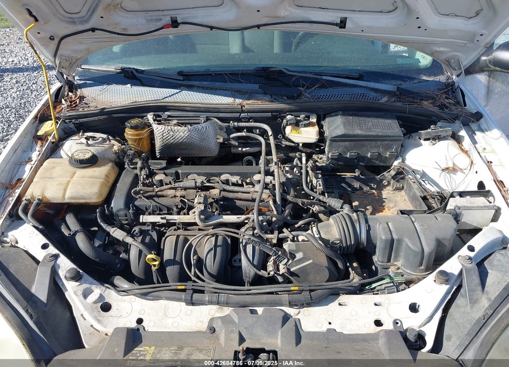 2005 FORD FOCUS ZX5 VIN: 3FAFP37N55R139062
