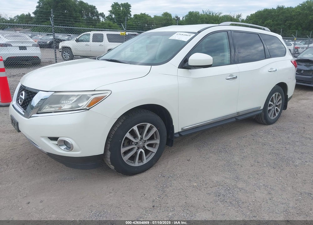 2015 NISSAN PATHFINDER VIN: 5N1AR2MM5FC667264