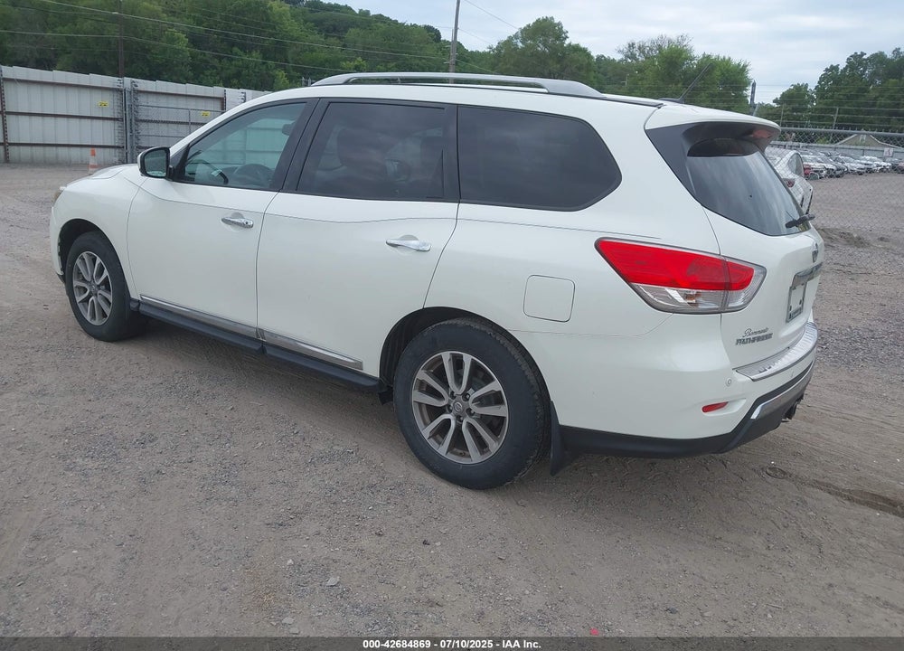 2015 NISSAN PATHFINDER VIN: 5N1AR2MM5FC667264