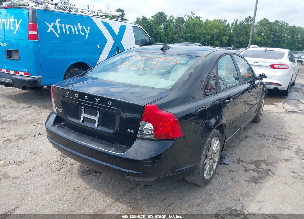 2009 VOLVO S40 VIN: YV1MS382692467616