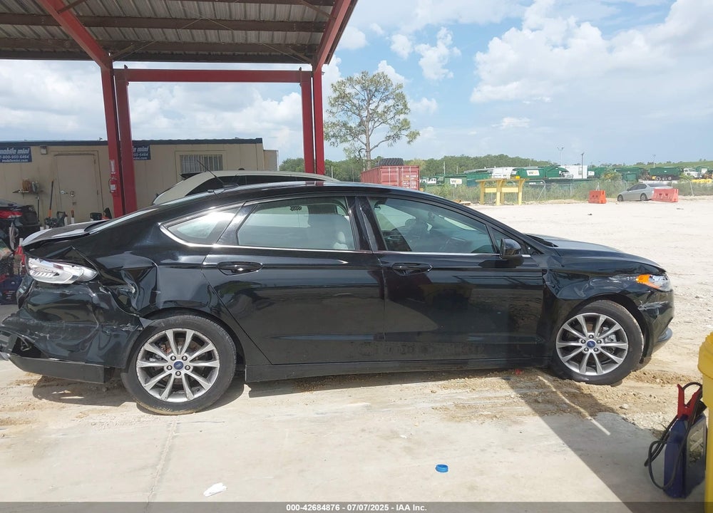 2017 FORD FUSION VIN: 3FA6P0HDXHR161759