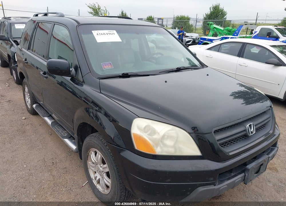 2005 HONDA PILOT EX-L VIN: 5FNYF18555B010930