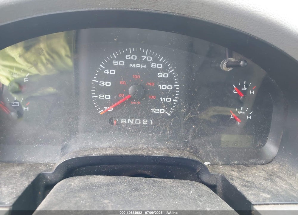 2004 FORD F-150 STX/XL/XLT VIN: 1FTRF12W64NC48811