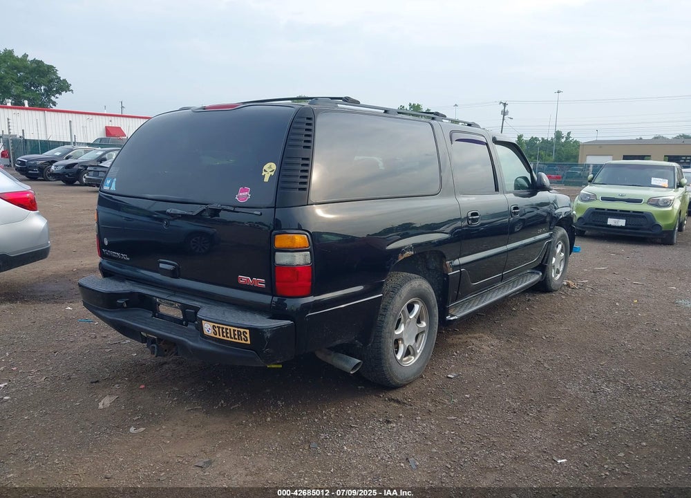 2005 GMC YUKON XL 1500 DENALI VIN: 1GKFK66U05J202781