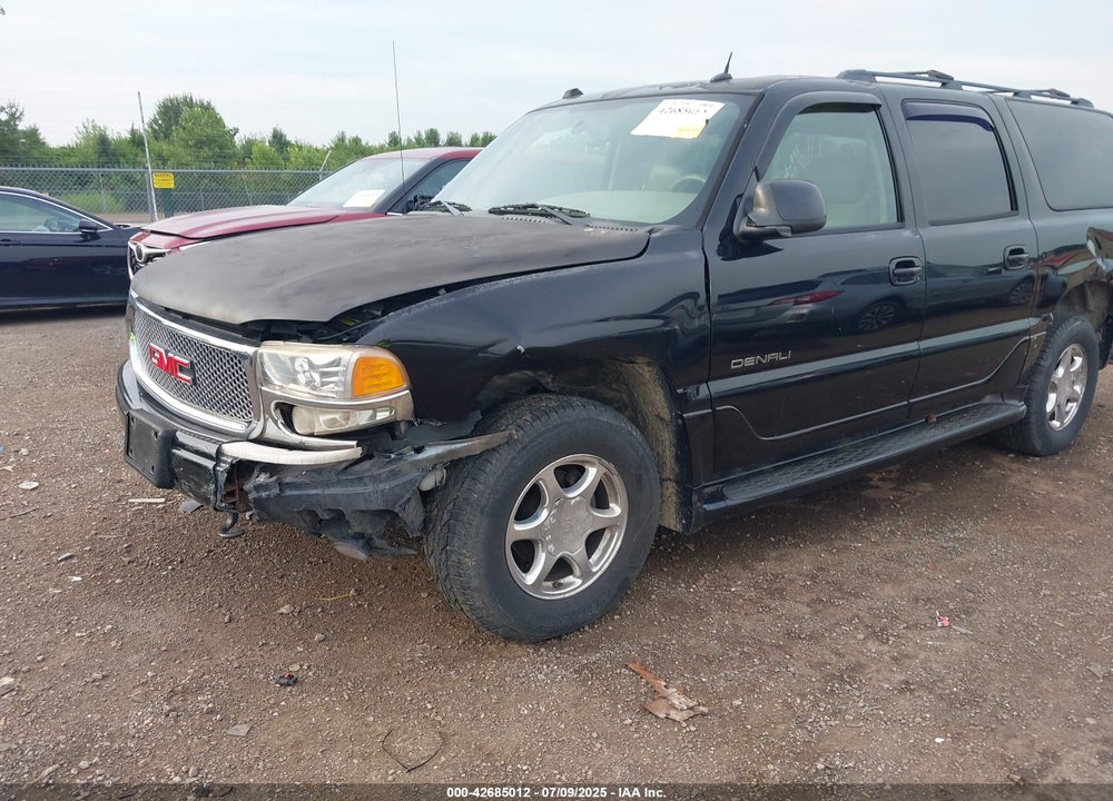 2005 GMC YUKON XL 1500 DENALI VIN: 1GKFK66U05J202781