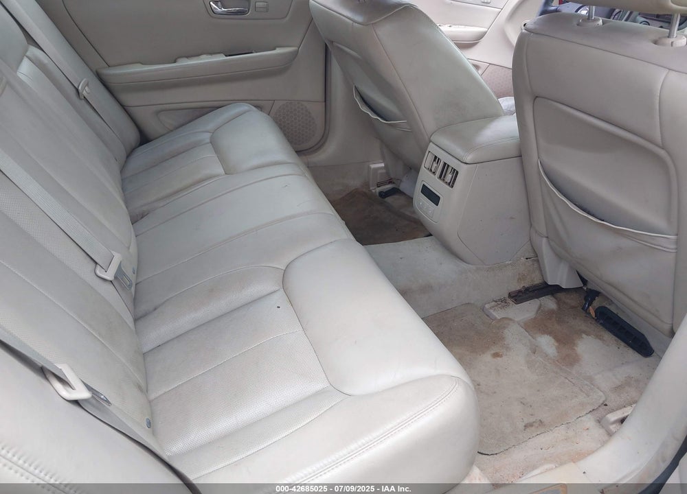 2008 CADILLAC DTS VIN: 1G6KD57Y28U102655