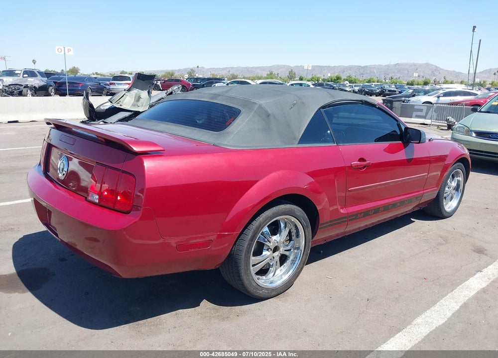 2005 FORD MUSTANG VIN: 1ZVFT84N455197638