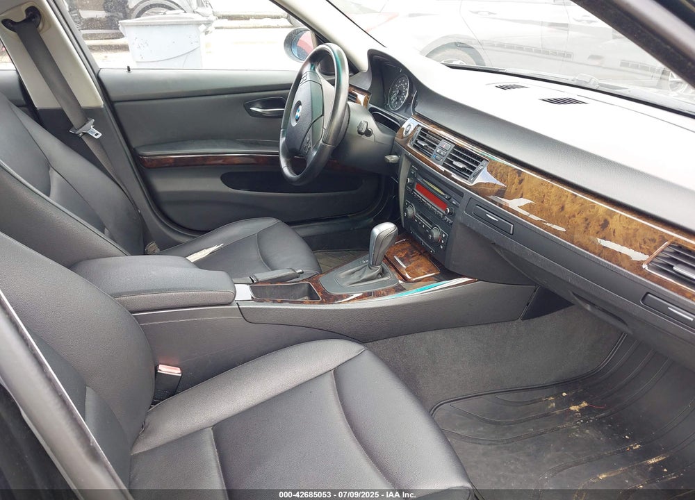 2006 BMW 325 VIN: WBAVD13556KV09258
