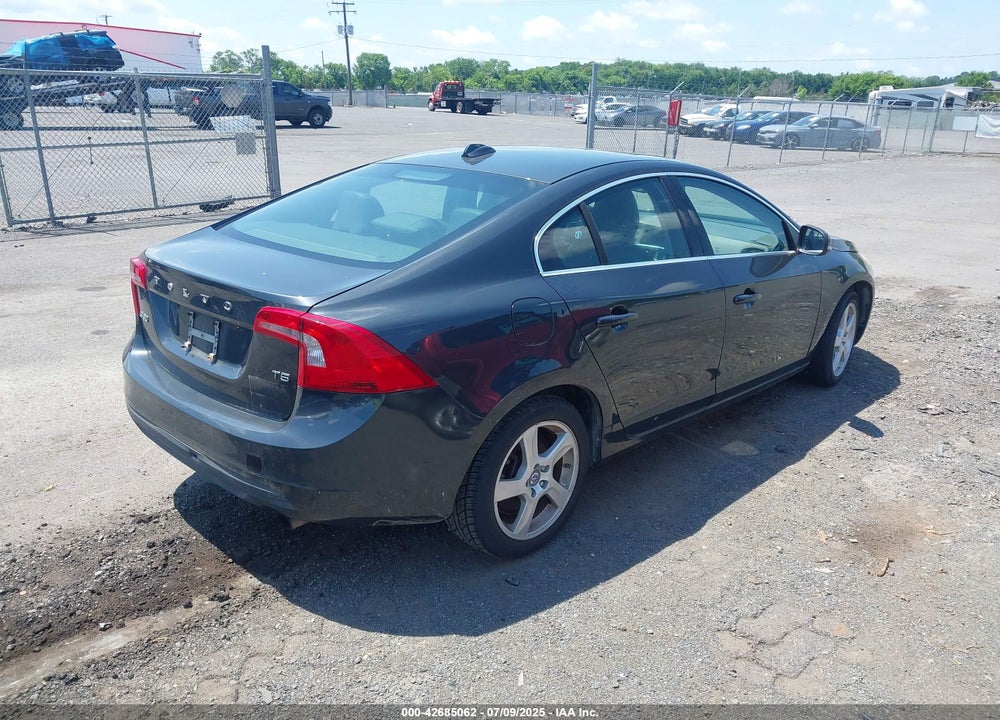 2012 VOLVO S60 VIN: YV1622FS5C2027478