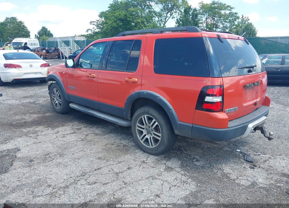 2007 FORD EXPLORER XLT VIN: 1FMEU73837UB58416