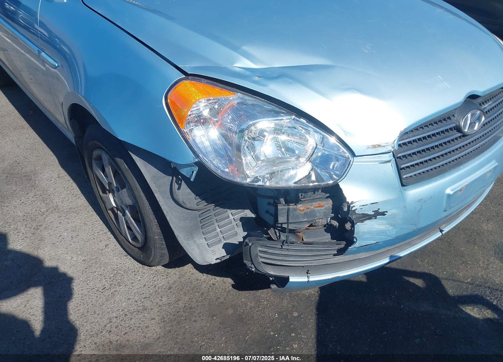2006 HYUNDAI ACCENT VIN: KMHCN46C06U009690