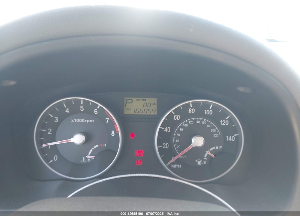 2006 HYUNDAI ACCENT VIN: KMHCN46C06U009690