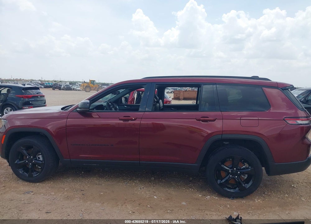 2023 JEEP GRAND CHEROKEE L VIN: 1C4RJKAG6P8830943