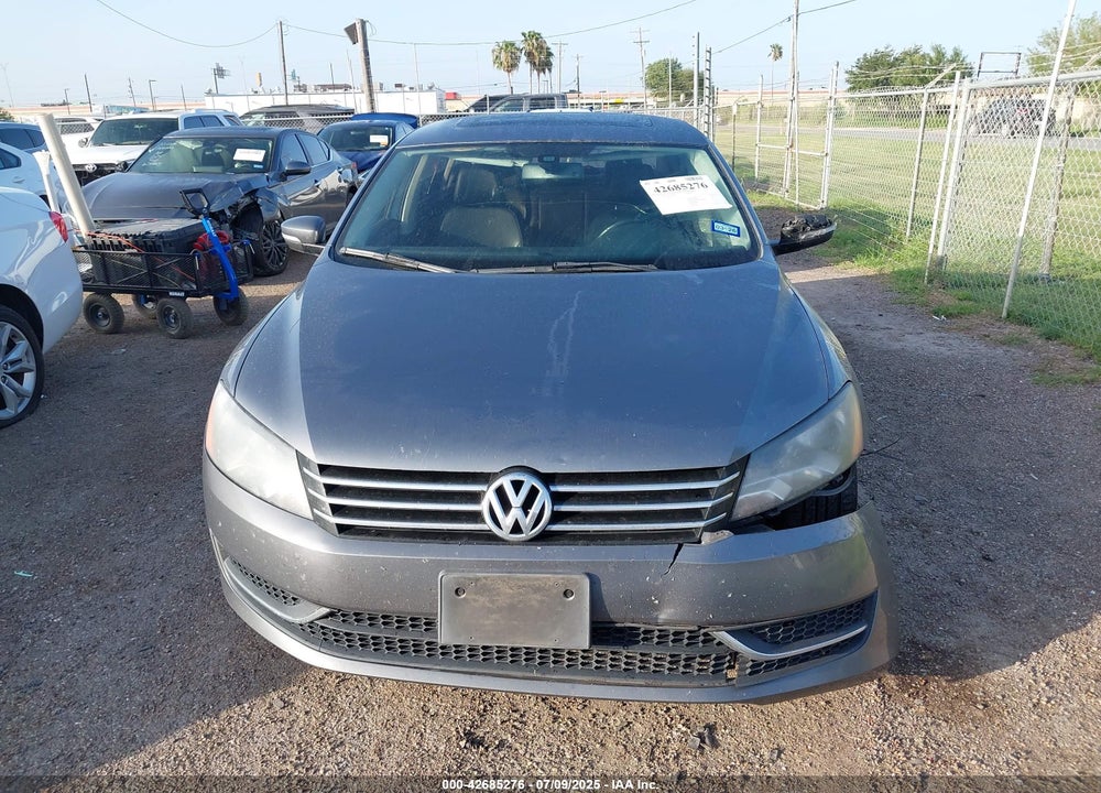 2013 VOLKSWAGEN PASSAT VIN: 1VWBH7A36DC054519