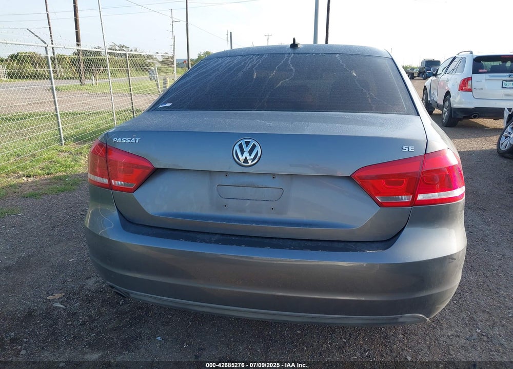2013 VOLKSWAGEN PASSAT VIN: 1VWBH7A36DC054519