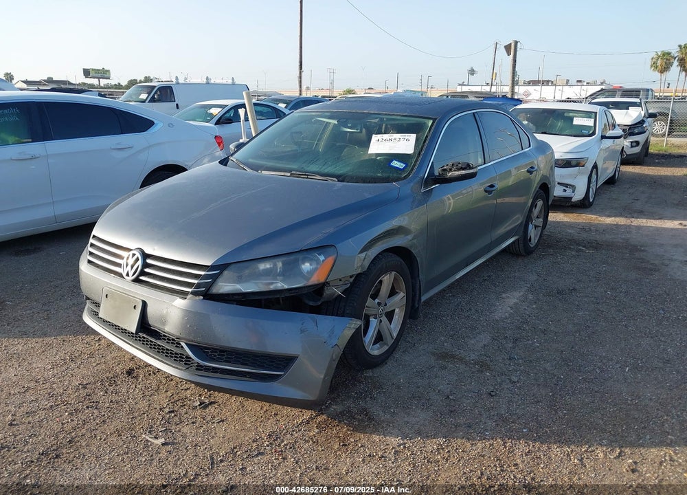 2013 VOLKSWAGEN PASSAT VIN: 1VWBH7A36DC054519