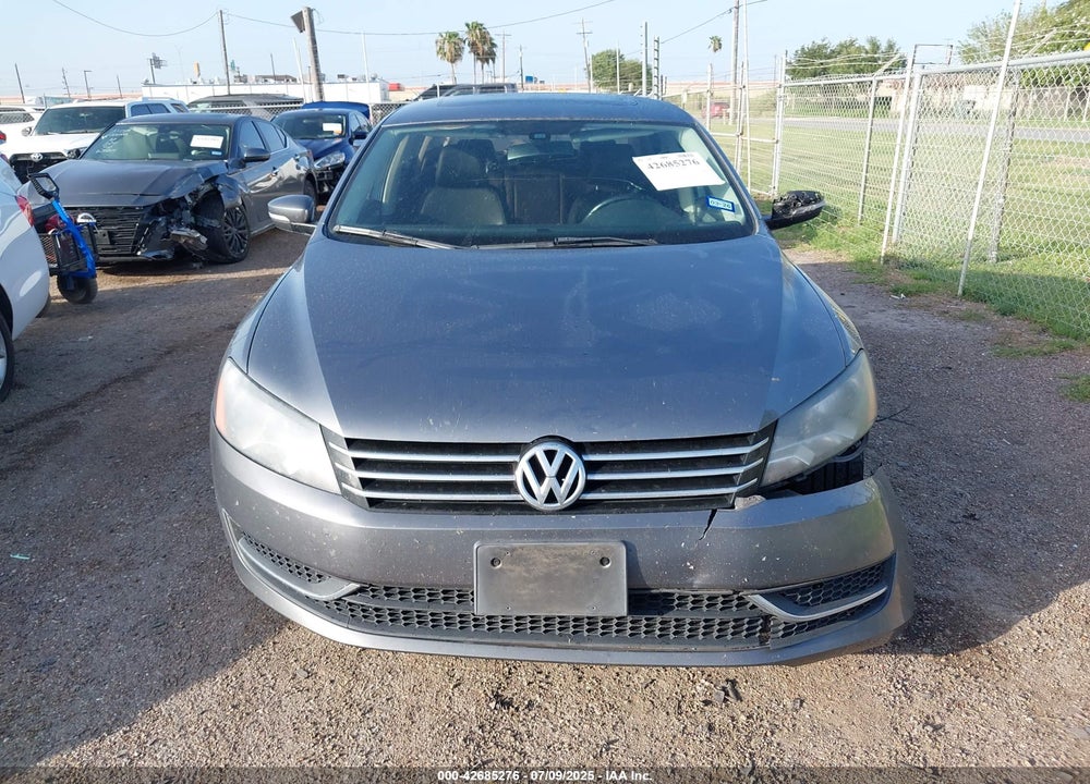2013 VOLKSWAGEN PASSAT VIN: 1VWBH7A36DC054519
