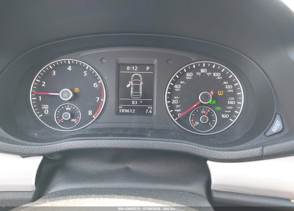 2013 VOLKSWAGEN PASSAT VIN: 1VWBH7A36DC054519