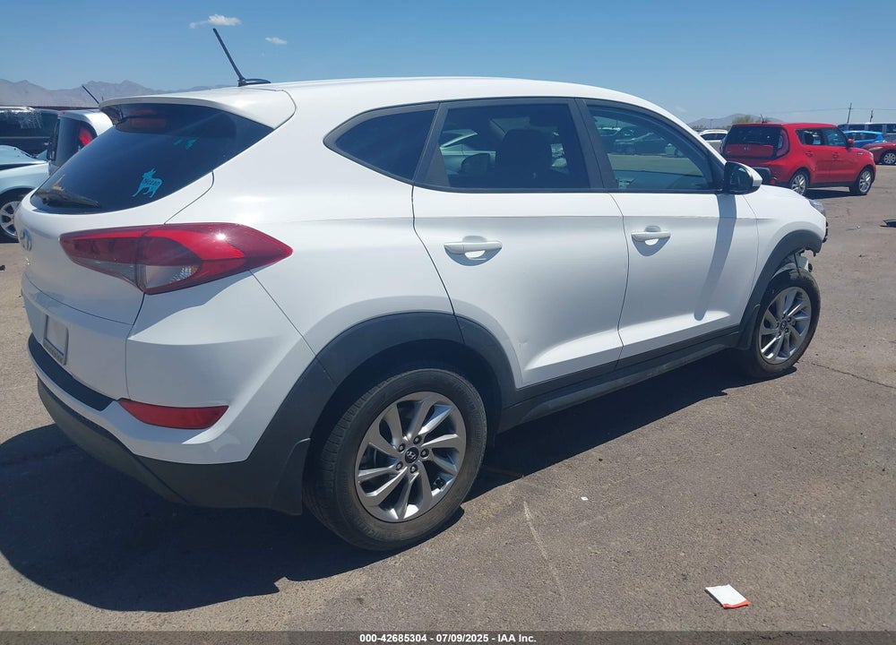 2016 HYUNDAI TUCSON VIN: KM8J23A48GU154133