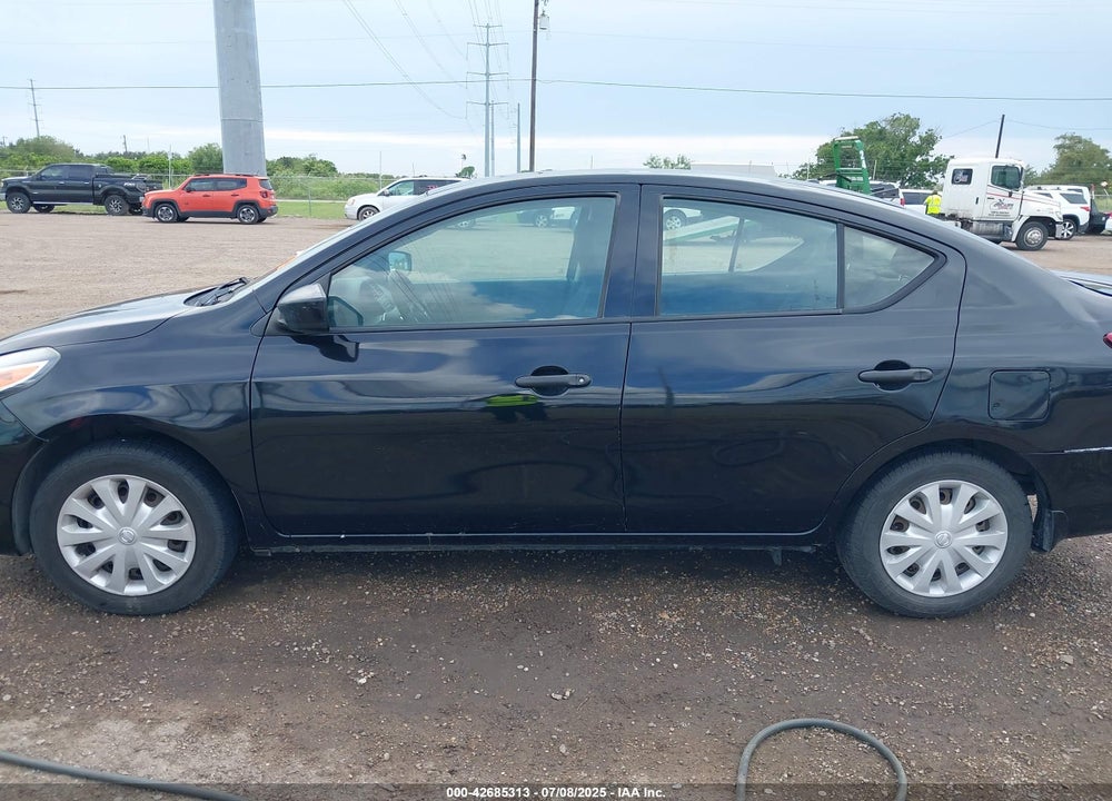 2017 NISSAN VERSA VIN: 3N1CN7AP2HL896452
