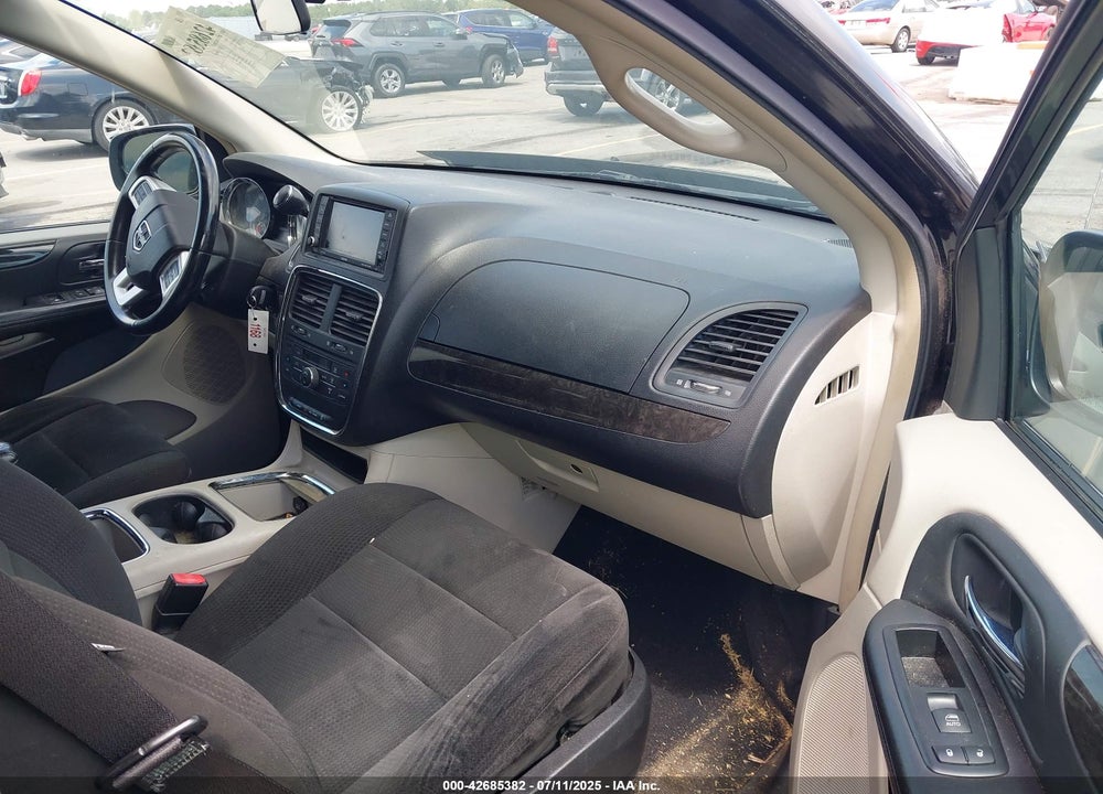 2012 DODGE GRAND CARAVAN VIN: 2C4RDGDG1CR332826