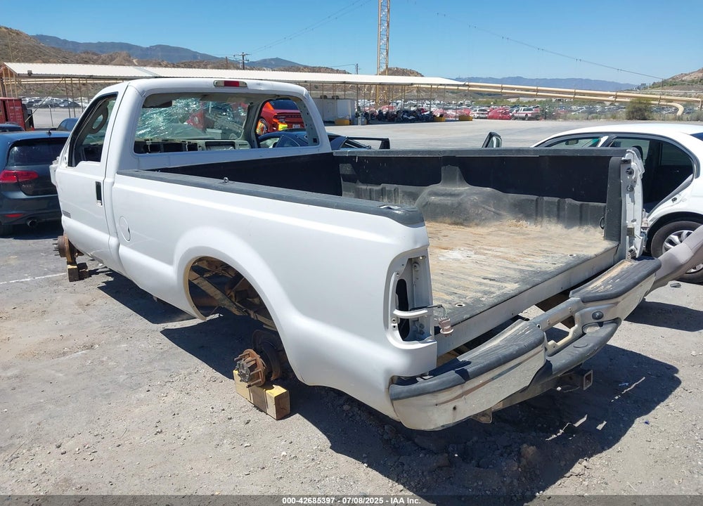 2005 FORD F-250 VIN: 1FTSF20P05EA38032