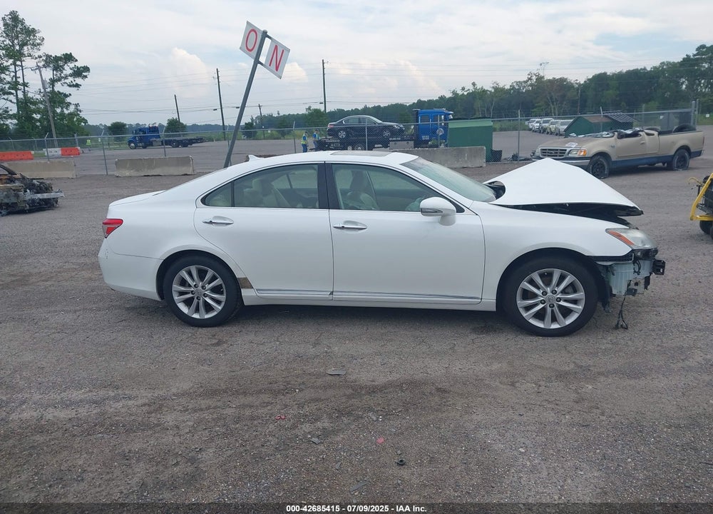 2011 LEXUS ES350 VIN: JTHBK1EG1B2440216