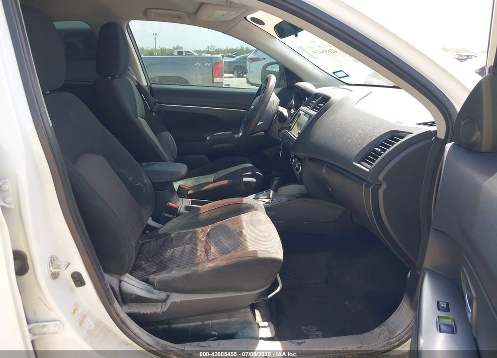 2019 MITSUBISHI OUTLANDER SPORT VIN: JA4AP3AU7KU020514