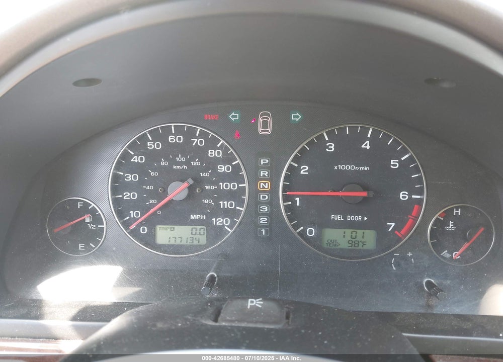 2004 SUBARU OUTBACK VIN: 4S3BH675447646841