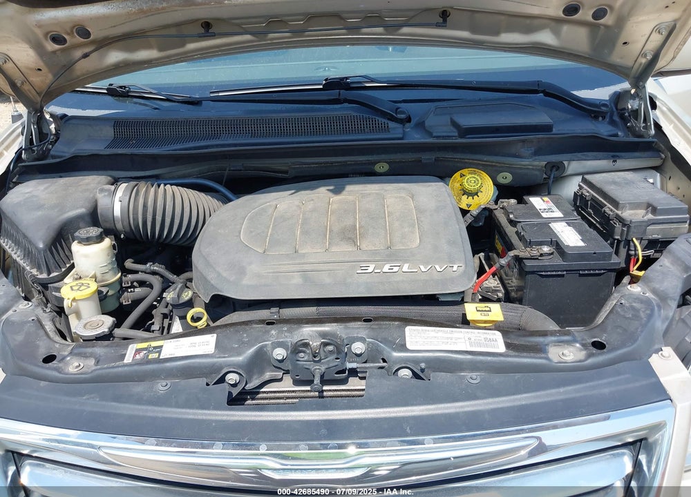 2014 CHRYSLER TOWN & COUNTRY TOURING VIN: 2C4RC1BG1ER196476