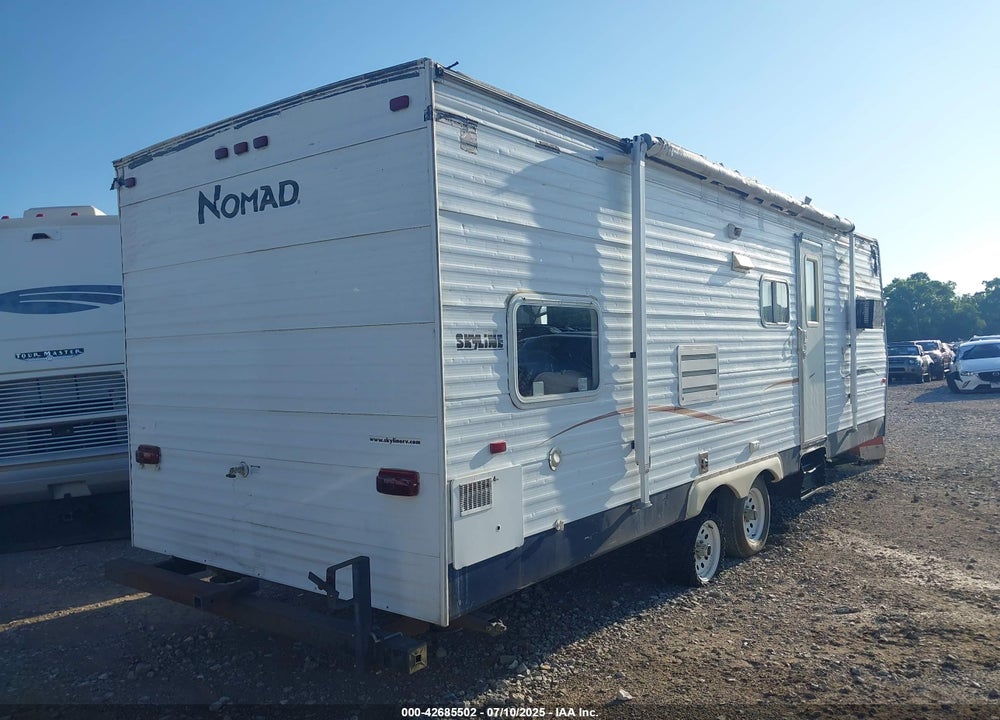 2007 SKYLINE NOMAD LTD VIN: 1SE200M287C000768