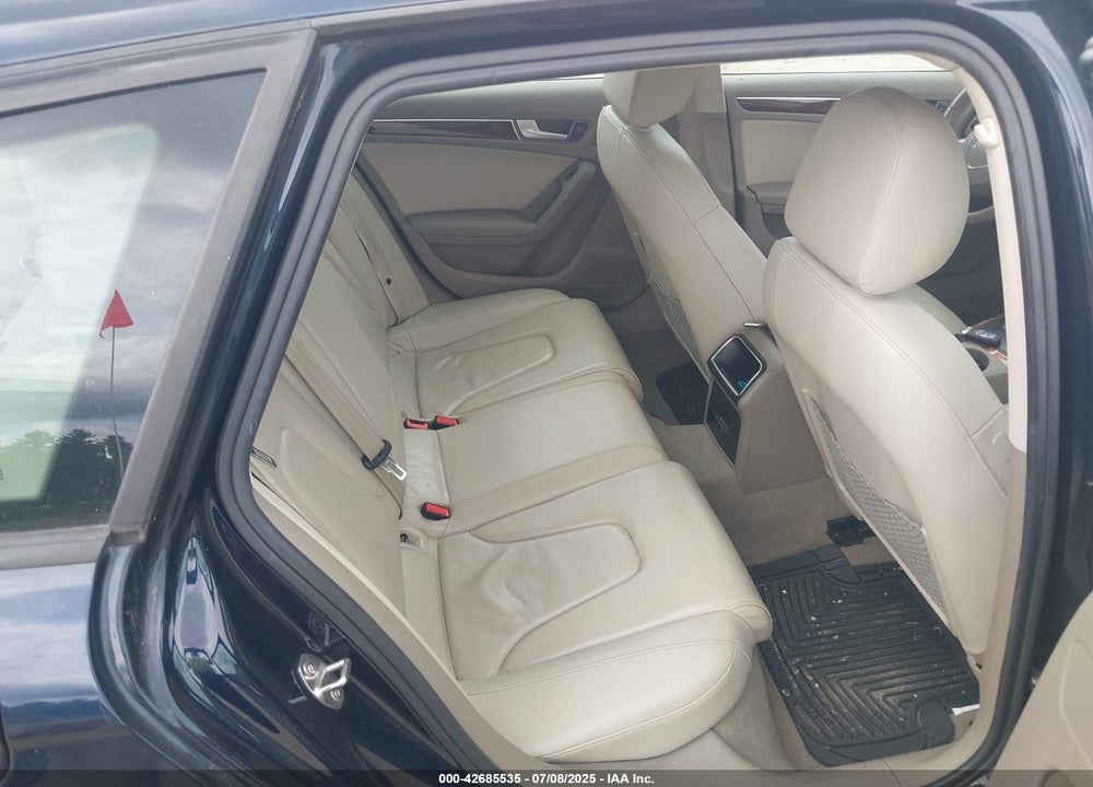 2011 AUDI A4 VIN: WAUSFAFL2BA053226