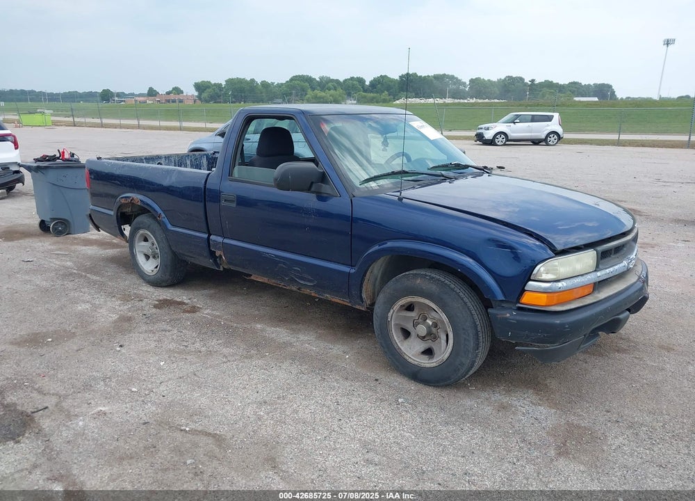 2003 CHEVROLET S-10 VIN: 1GCCS14H138232268