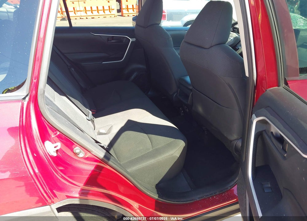 2021 TOYOTA RAV4 VIN: 2T3F1RFV8MW173135