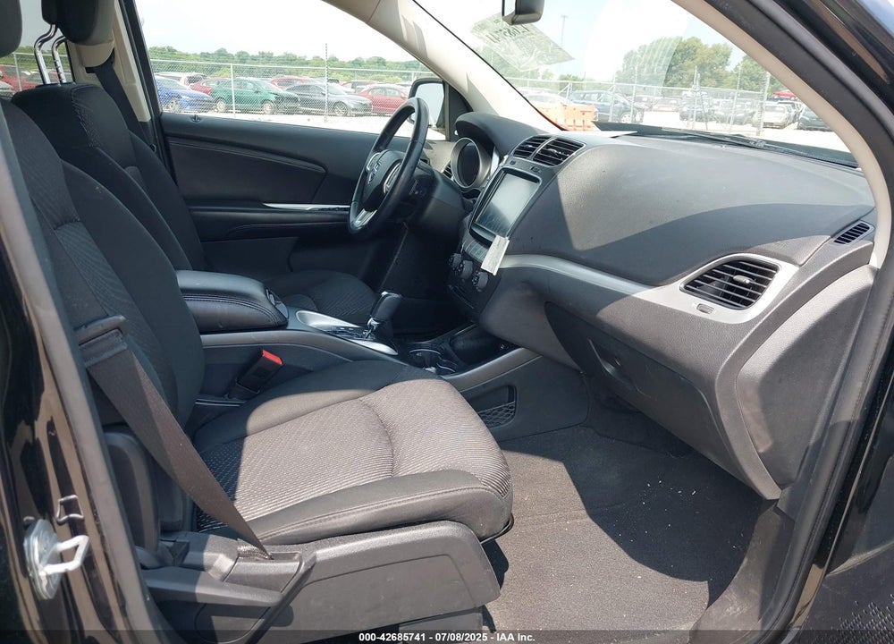 2011 DODGE JOURNEY VIN: 3D4PG3FGXBT505794