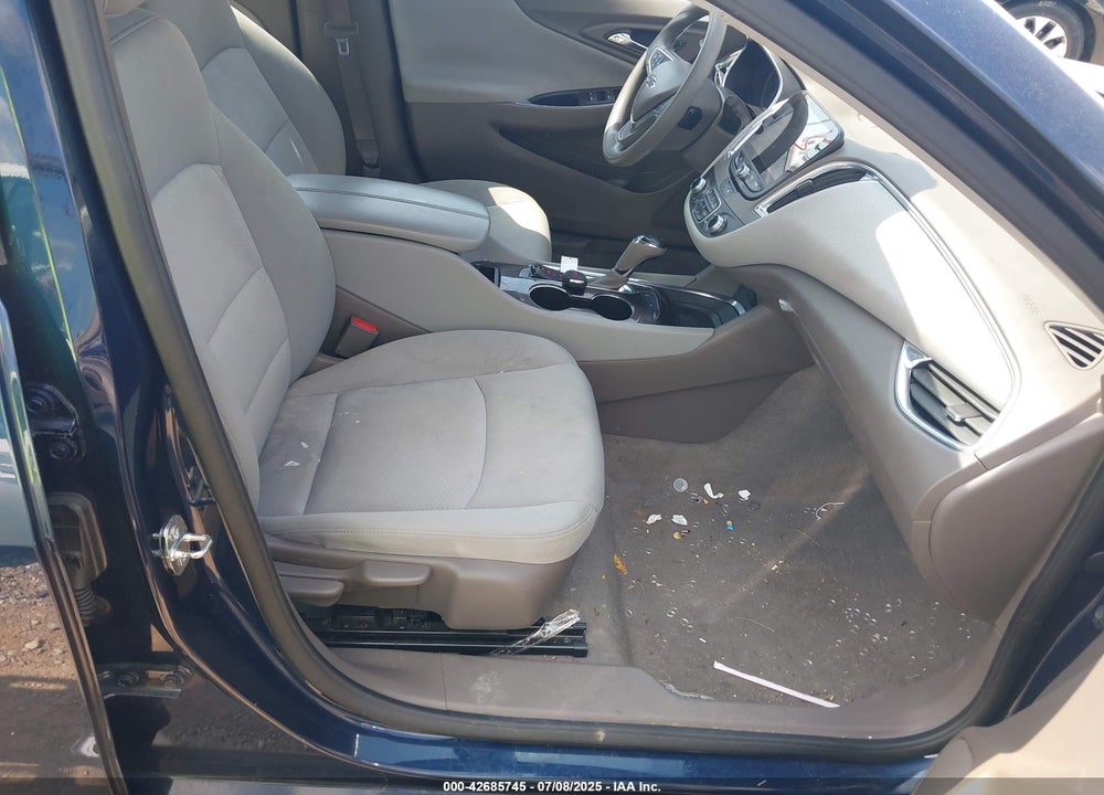 2020 CHEVROLET MALIBU VIN: 1G1ZD5ST3LF017157