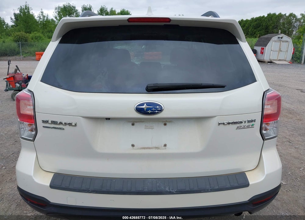 2017 SUBARU FORESTER VIN: JF2SJAGC8HH425427