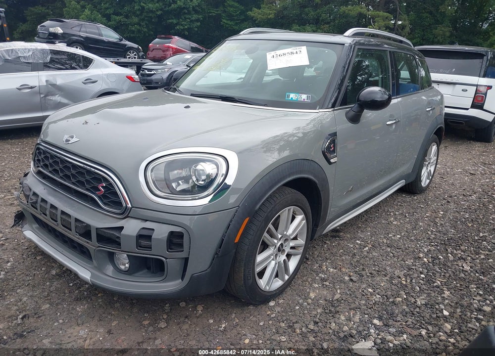 2017 MINI COUNTRYMAN COOPER S VIN: WMZYT5C38H3D81171