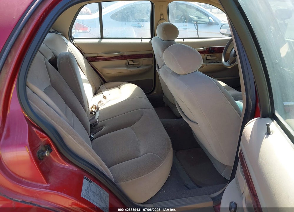 2000 MERCURY GRAND MARQUIS LS VIN: 2MEFM75W3YX735989