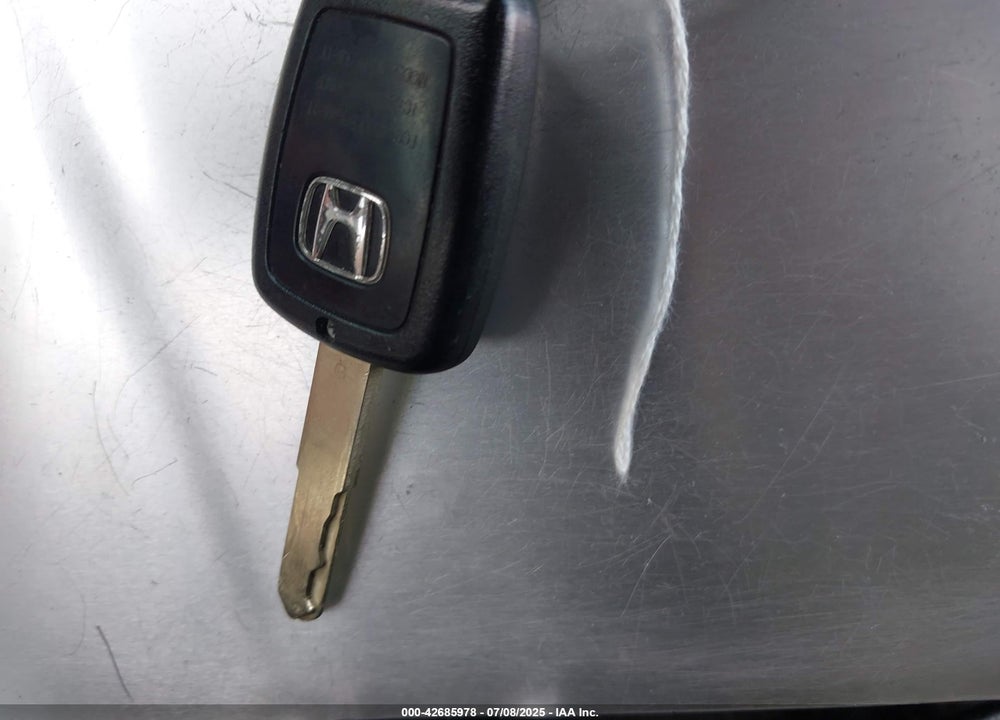 2018 HONDA HR-V VIN: 3CZRU6H32JG718539