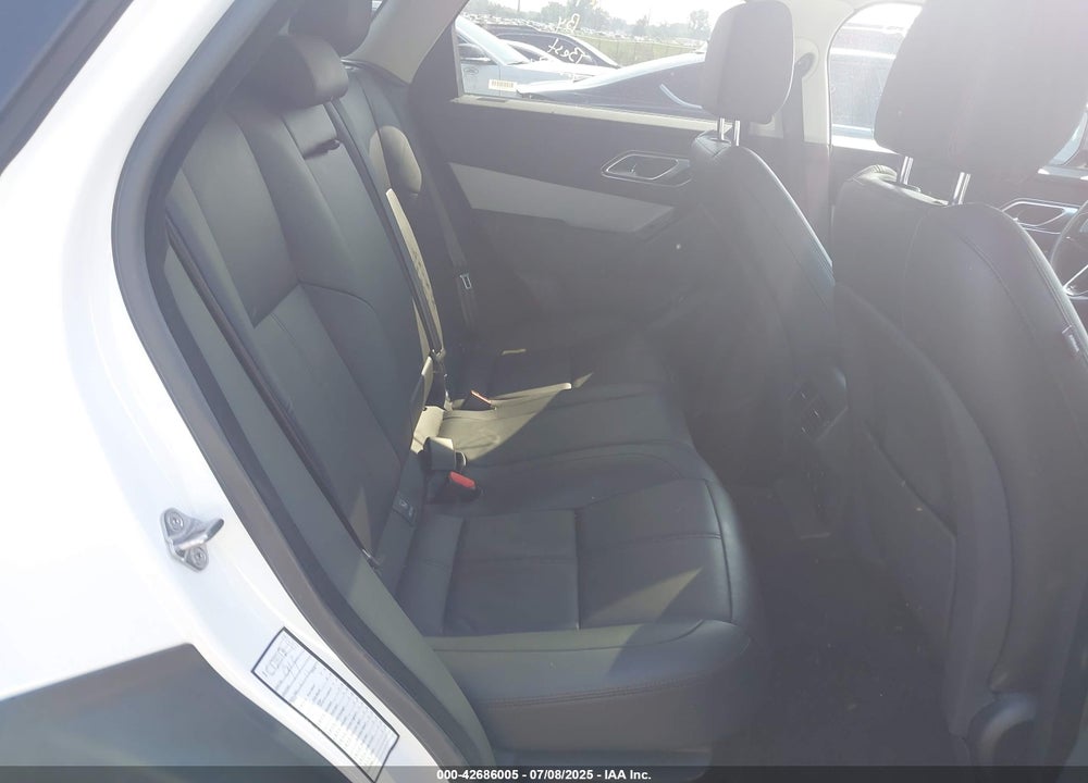 2024 LAND ROVER RANGE ROVER VELAR VIN: SALYJ2EXXRA386105