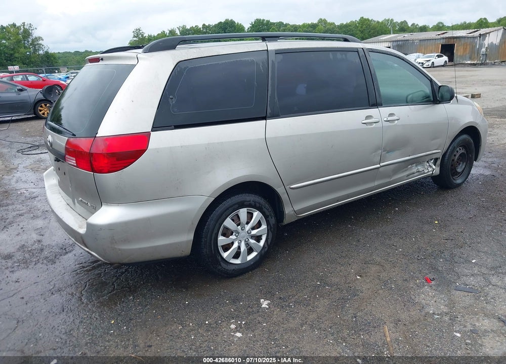 2005 TOYOTA SIENNA VIN: 5TDZA23C45S284176