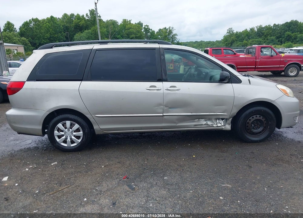 2005 TOYOTA SIENNA VIN: 5TDZA23C45S284176