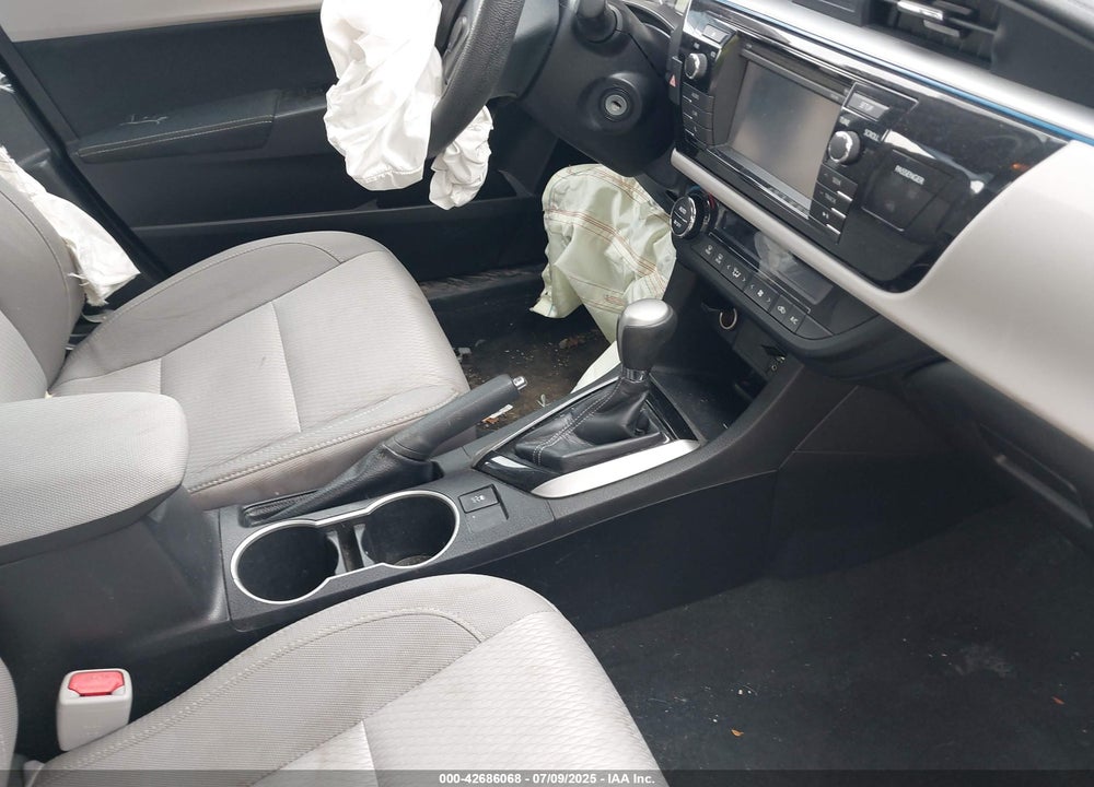 2015 TOYOTA COROLLA VIN: 2T1BURHE0FC331712