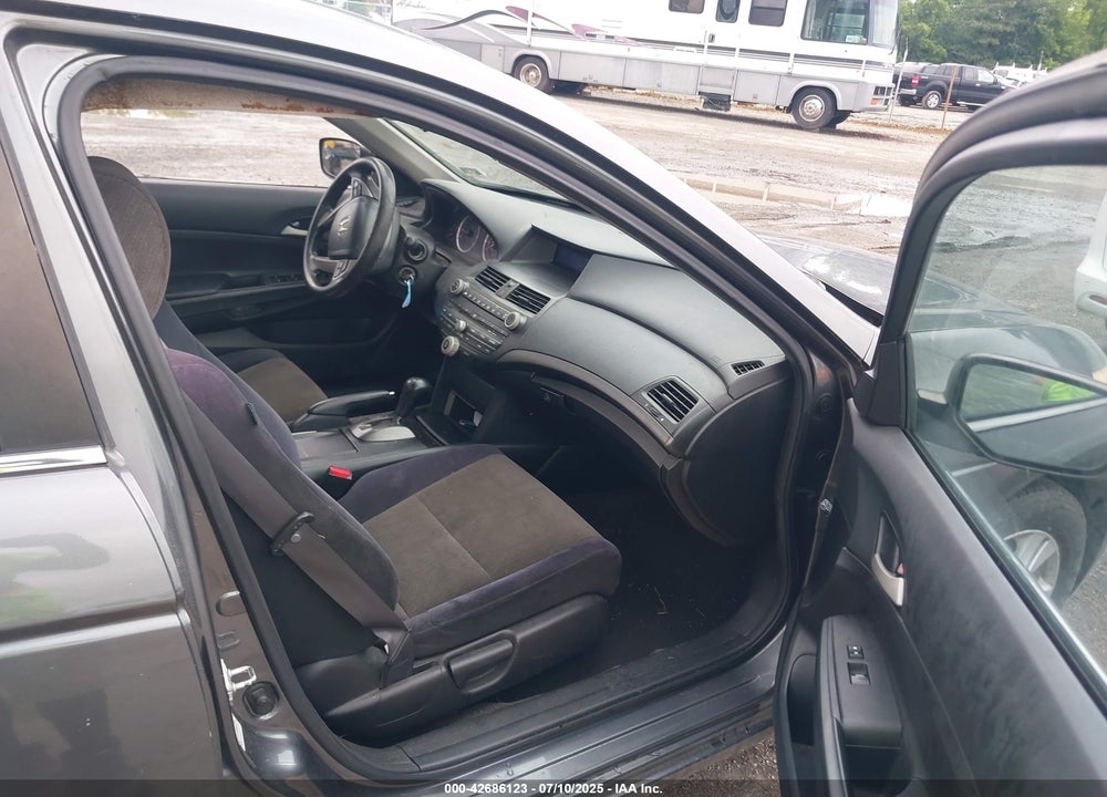 2009 HONDA ACCORD VIN: 1HGCP26499A019332