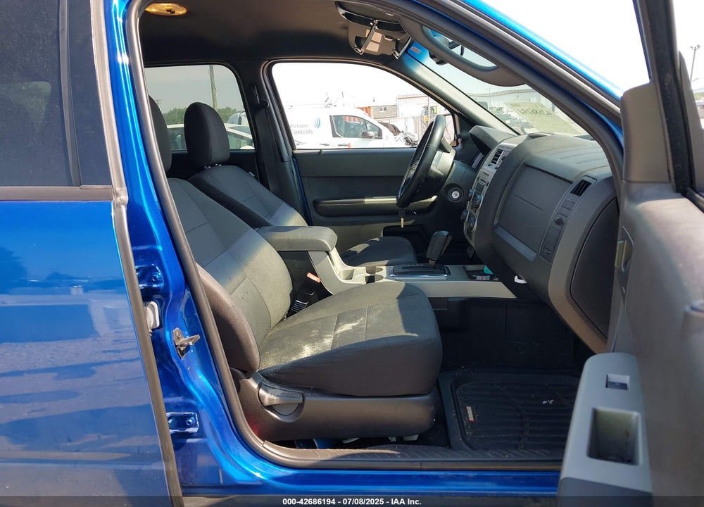 2011 FORD ESCAPE VIN: 1FMCU0D74BKA91768